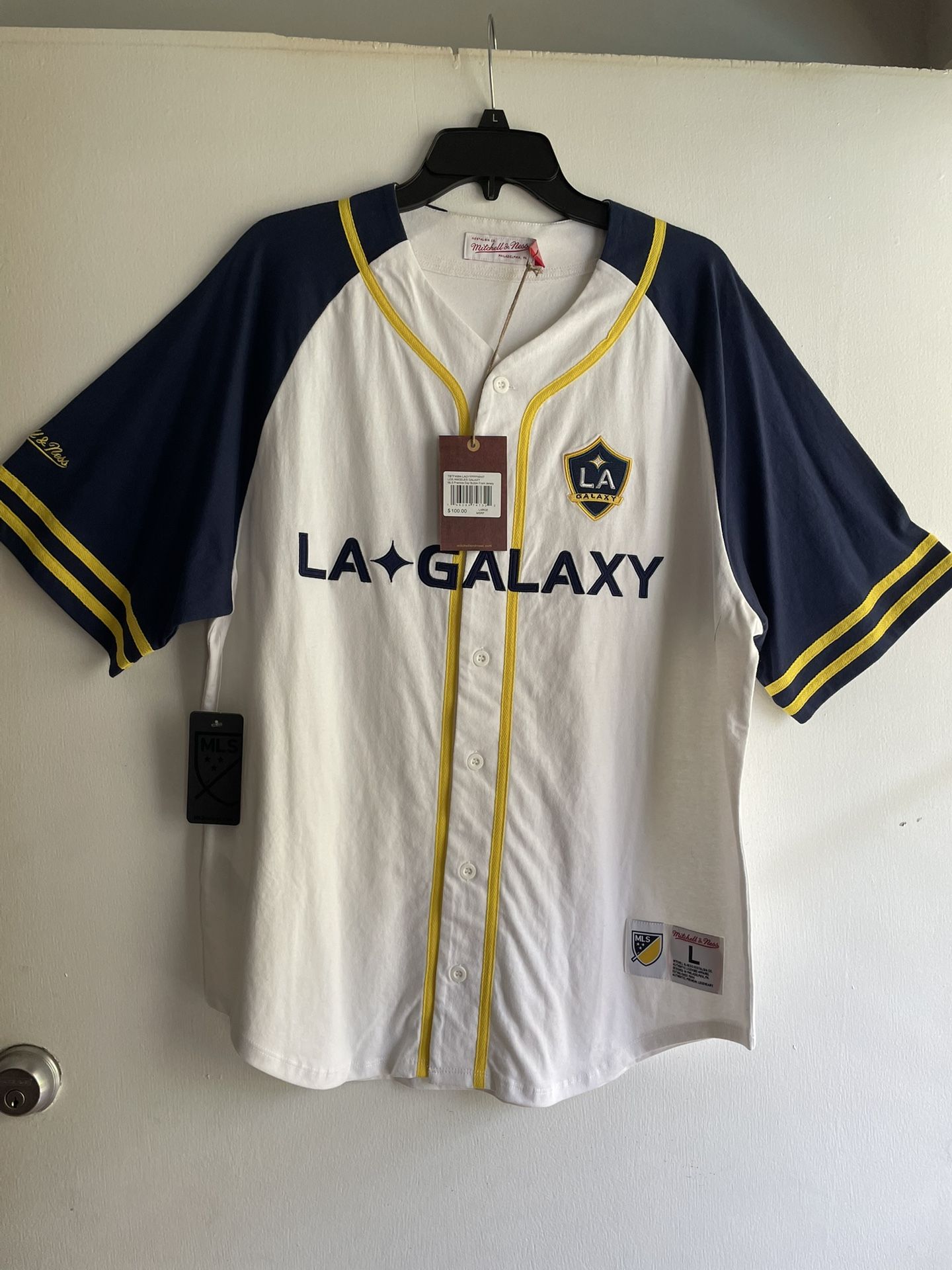 Mitchell & Ness Mens Los Angeles Galaxy MLS Practice Day Button Front Jersey