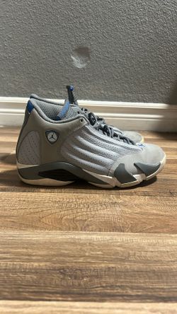 Jordan 14 Wolf Grey Size 8.5 Men’s 