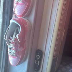 bape sta pink and white 