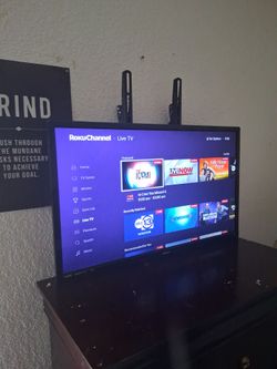 Philips 32" Roku HD Smart TV  ( Wall-mount + Voice Remote)
