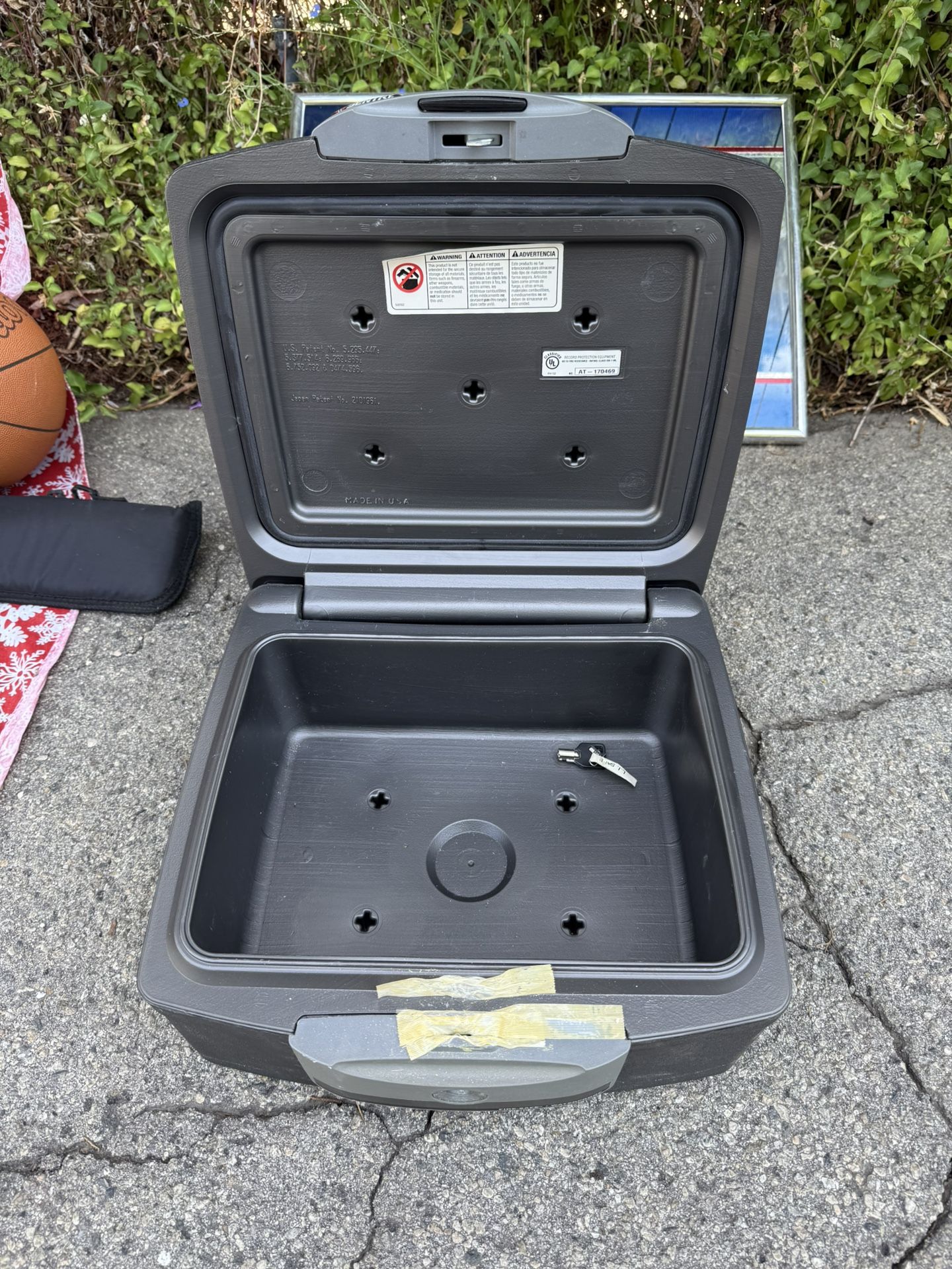 Fireproof + Waterproof Safe