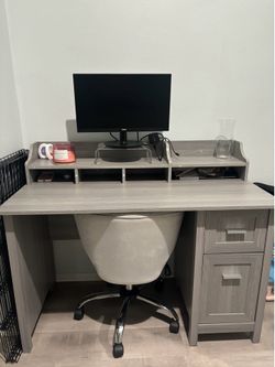 Small Desk