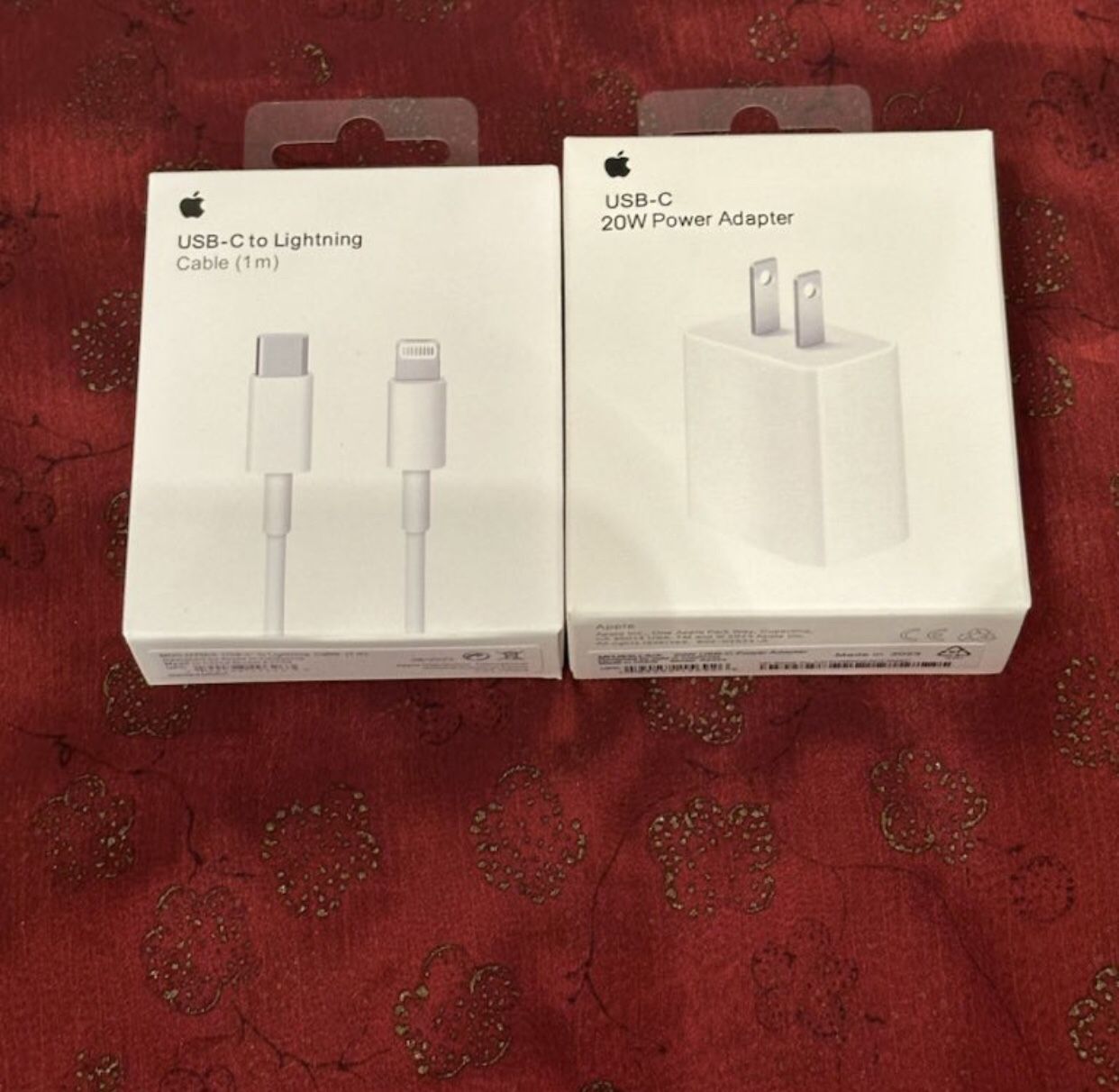 20W Adapter + 1M USBC To Lightening For Apple Devices