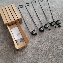 Plant Hook Pallet Of 1700 Pieces Hummingbird Bird Feeder 🐦 Plant Hook Event Decor Garden Deck