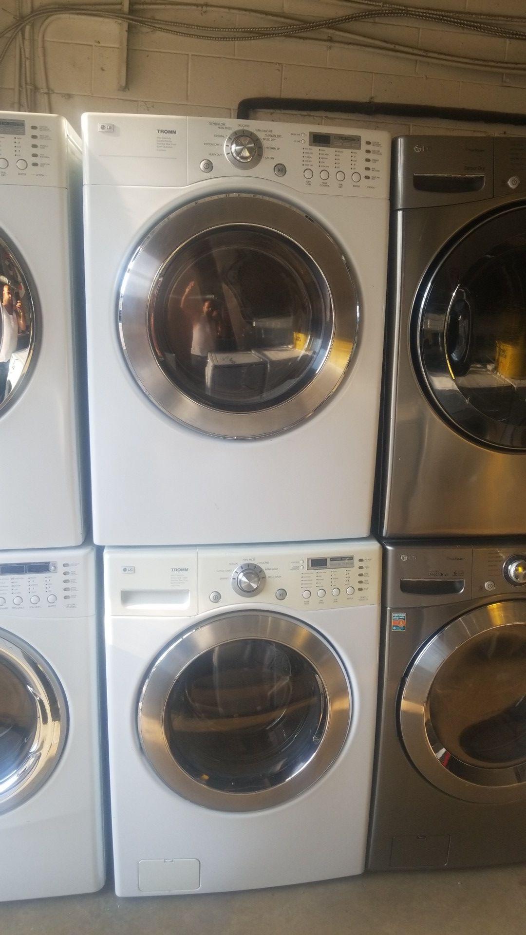 Lg WASHER n GAS dryer set