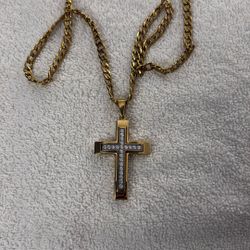 Cross With Moissanite Stones And Nice Cuban Link Chain