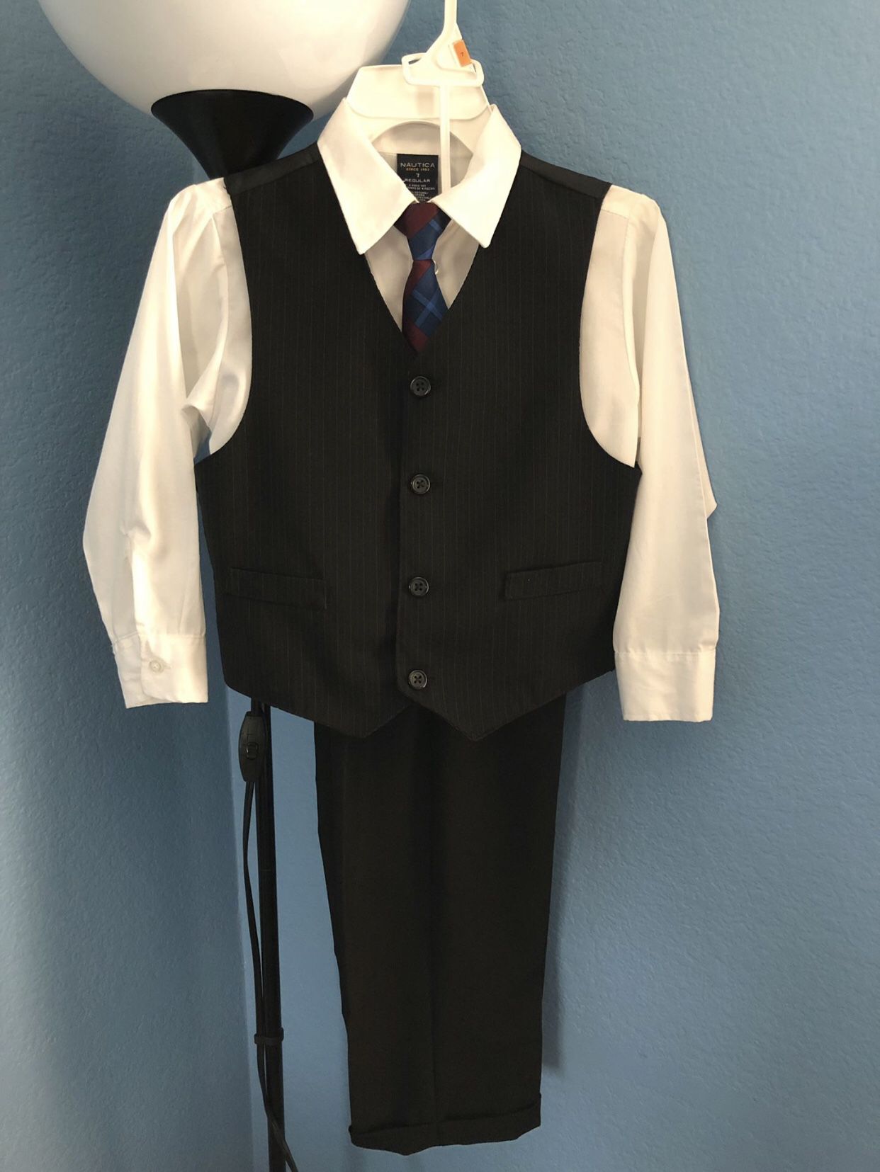 Dress suit and shoes for boys