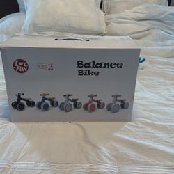 Lol Fun Balance Bike Grey