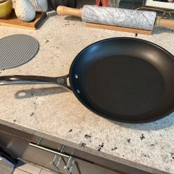 Le Creuset 11” Fry Pan