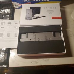 macbook pro 16 inch dock