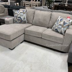 REVERSIBLE CHAISE SOFA LIVING ROOM, MODERN  - [NEW]