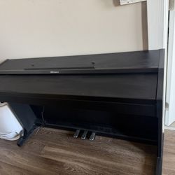 Roland RP102 Digital Upright Piano - Black