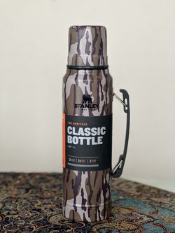 1.1-Quart Stainless Steel Insulated Water Bottle