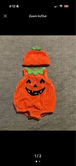 Infant pumpkin costume