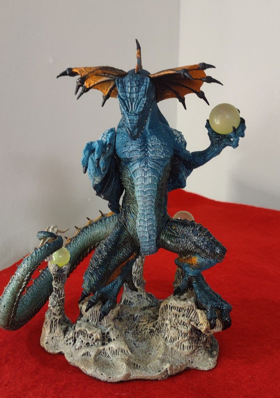 Mcfarlane Dragons Series 5 Sorcerer Dragon Clan Action Figure