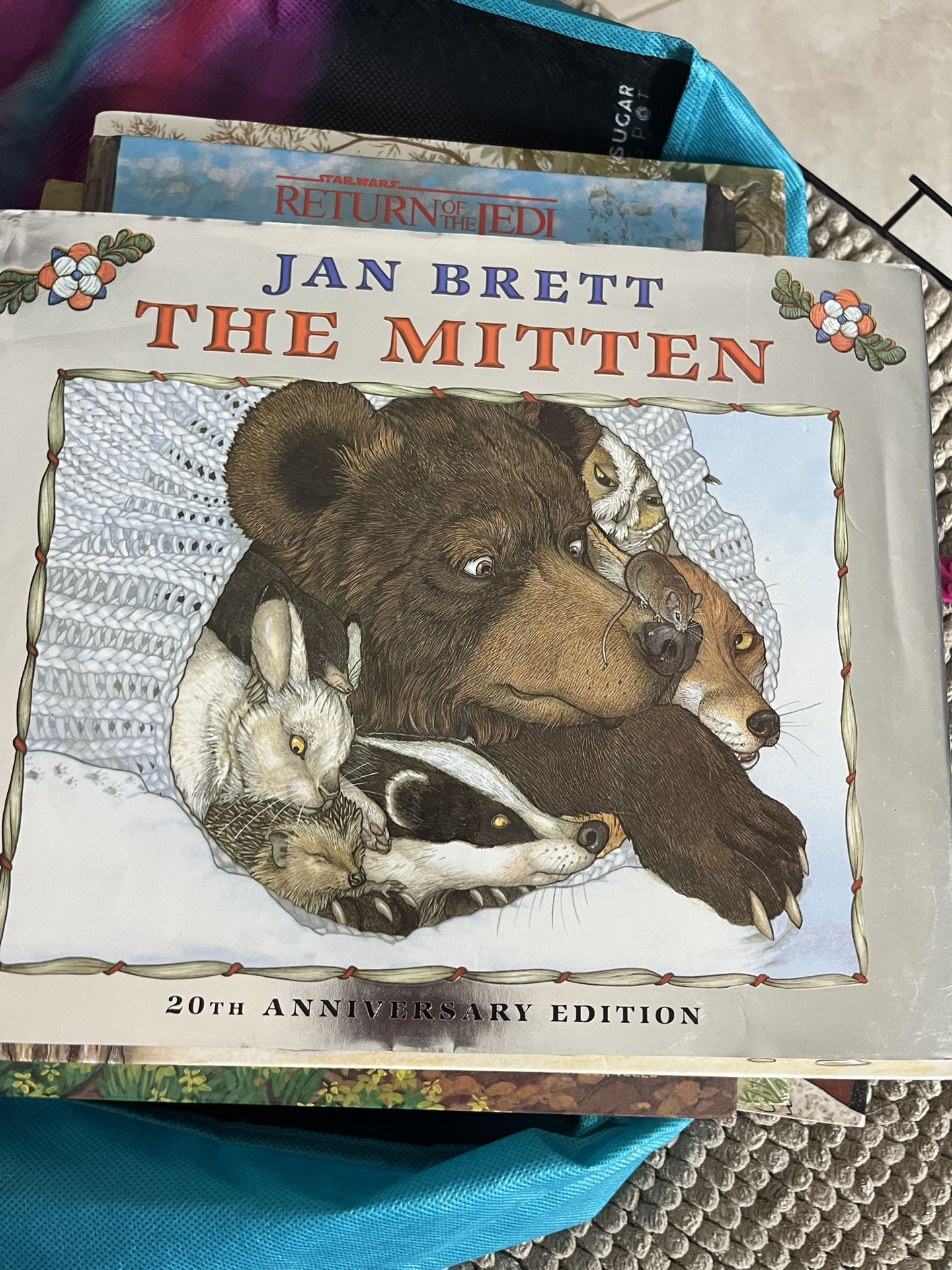 Set of 5 books for younger kids. See description
