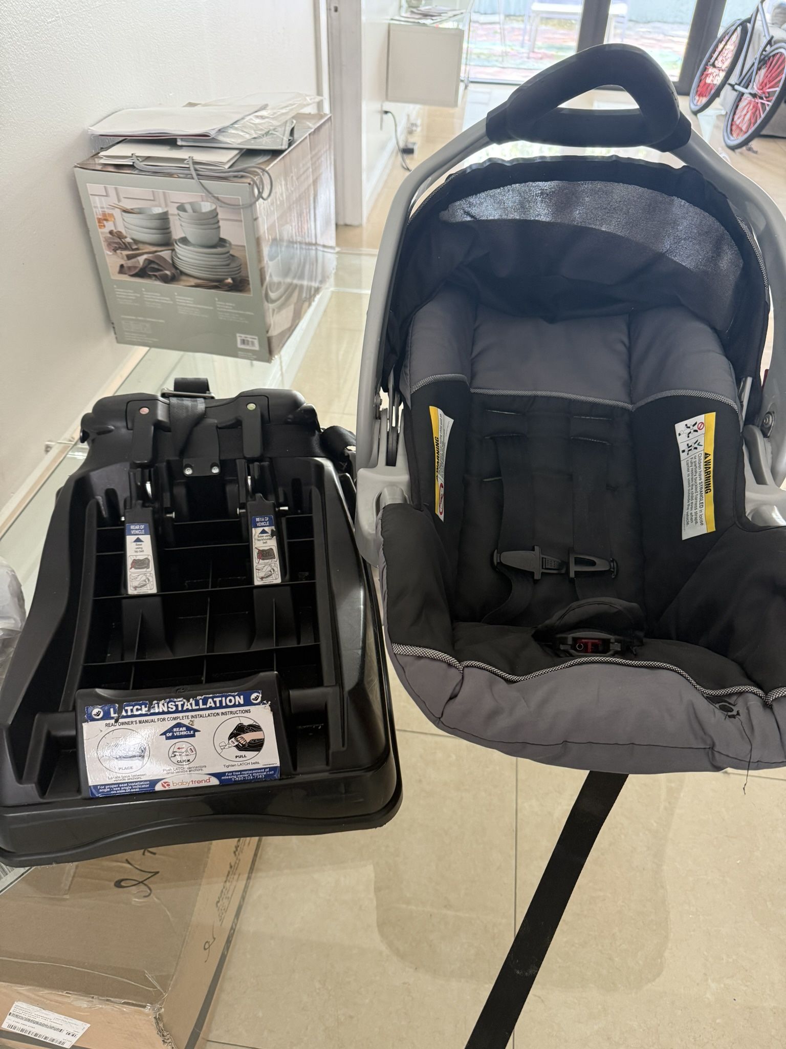 Infant Car Seat With Car Base & Jogger Stroller 