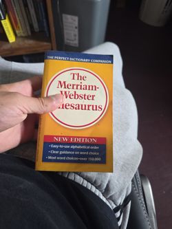 Merriam-Webster Thesaurus – Paperback