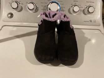 Girls winter boots size 12
