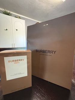 Burberry Hero Edp Men’s Cologne 