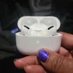 Apple AirPods Pro 