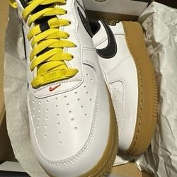 Nike Air Force 1 Extra Smile  SZ 9.5
