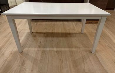 Coffe table white with glass