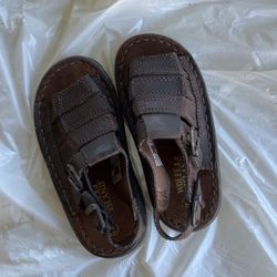 Little Boys Brown Sandals SIZE 9