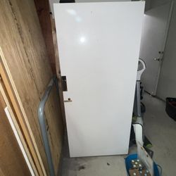 Kenmore Garage Freezer For Sale! Works Great 😊 