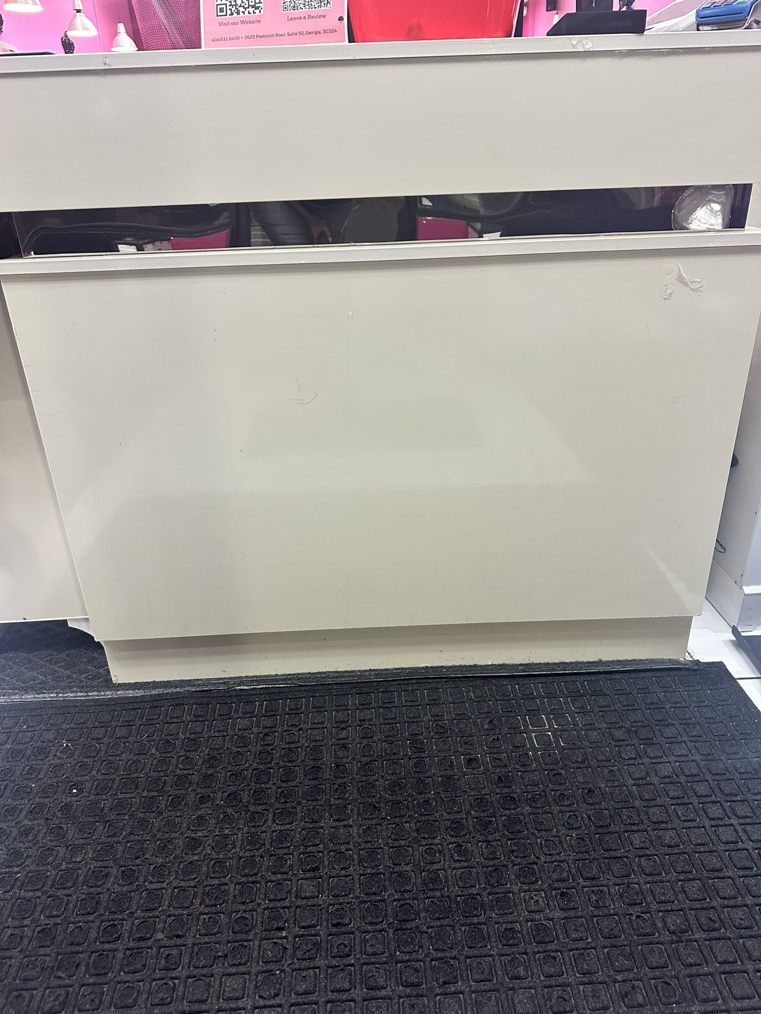 Receptionist Desk