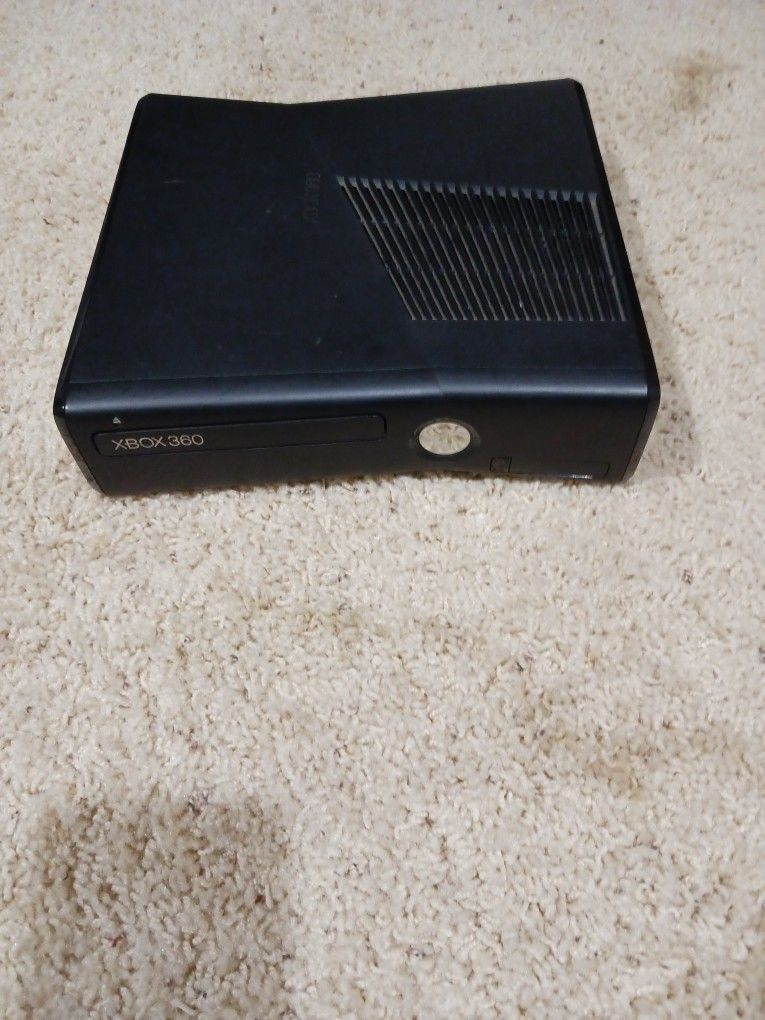 Xbox 360 S Gaming Console