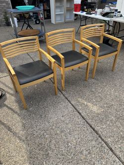 Knoll  Studio Chairs, Rare
