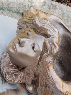 Unique Flower Pot (Weighty)