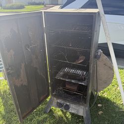 FREE metal smoker and grease mat