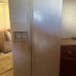 Whirlpool refrigerator 