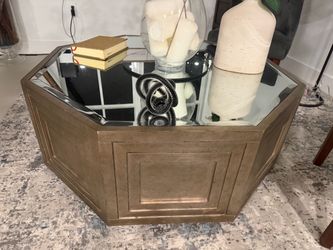 Modern Large coffee table