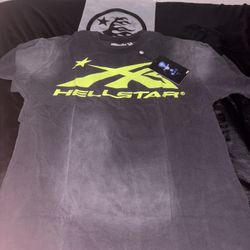 Hellstar tee Size L