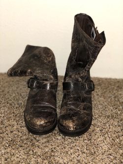 Frye boots size women’s 8, brand new