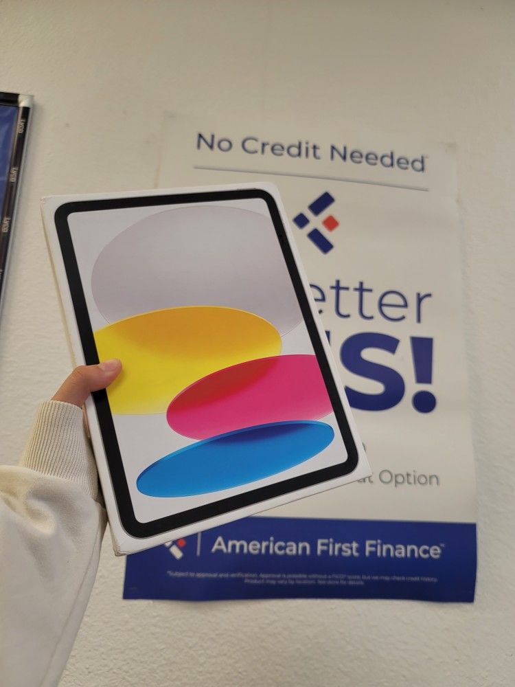 Apple iPad 11th Generation Wifi (50$down)