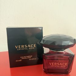 Versace Crystal Noir
