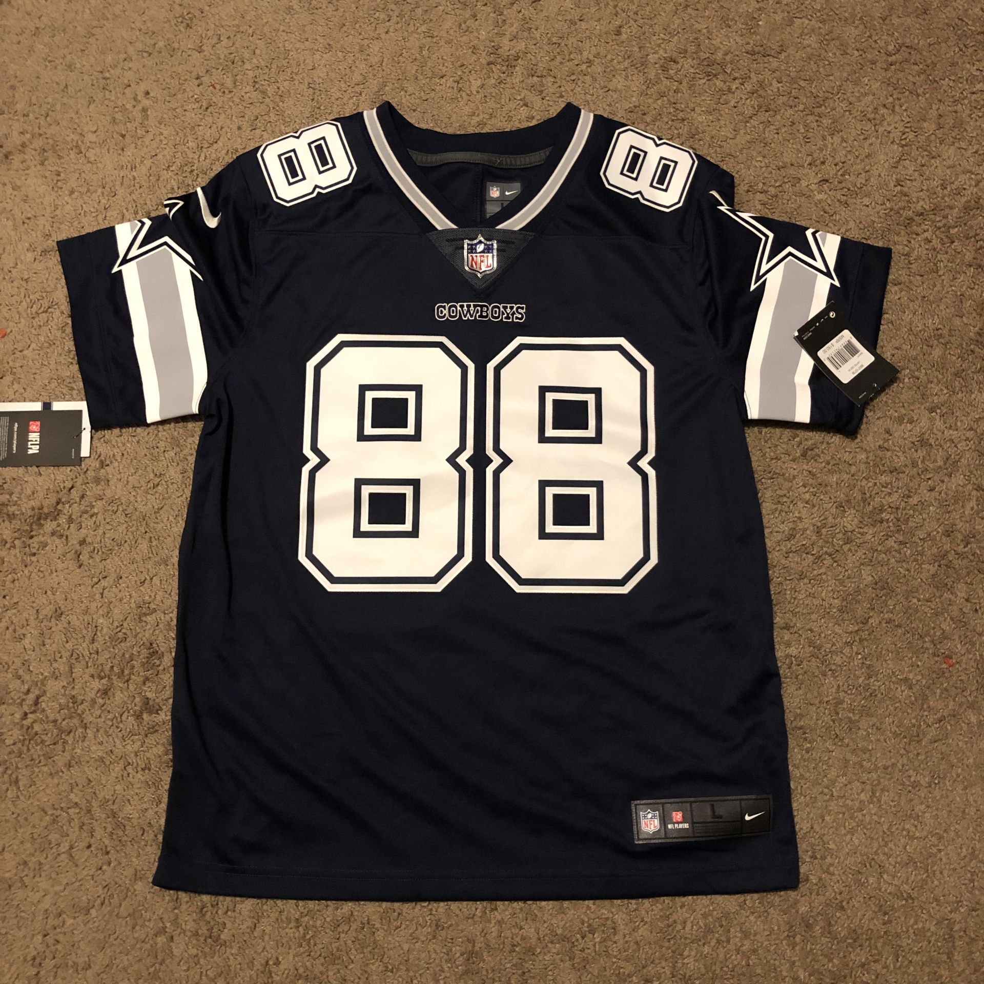 Dallas Cowboys Dez Bryant Jersey for Sale in Midland, TX - OfferUp