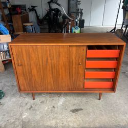 Mid century Glenn Of California cabinet