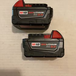 Brand New Milwaukee M18 Red Lithium XC 3.0 AH Batteries.         100 Firme en Precio.         100 Firm on Price.