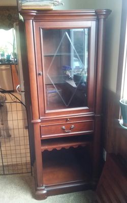 Solid wood wine cabinet
