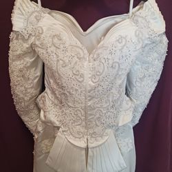 Elegant  Wedding  Dress 