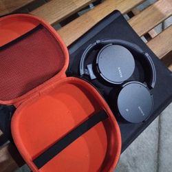 Sony XB950N1 True Noise Canceling Headphones 