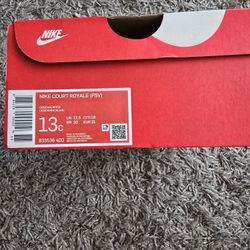 BRAND NEW sz 13C NIKE COURT ROYALE