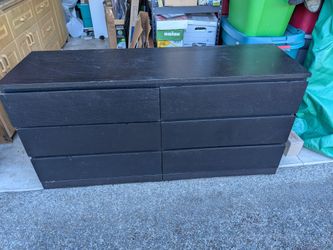 Black Dresser