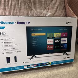 MOVING ASAP Sale: 32” Roku Smart Tv