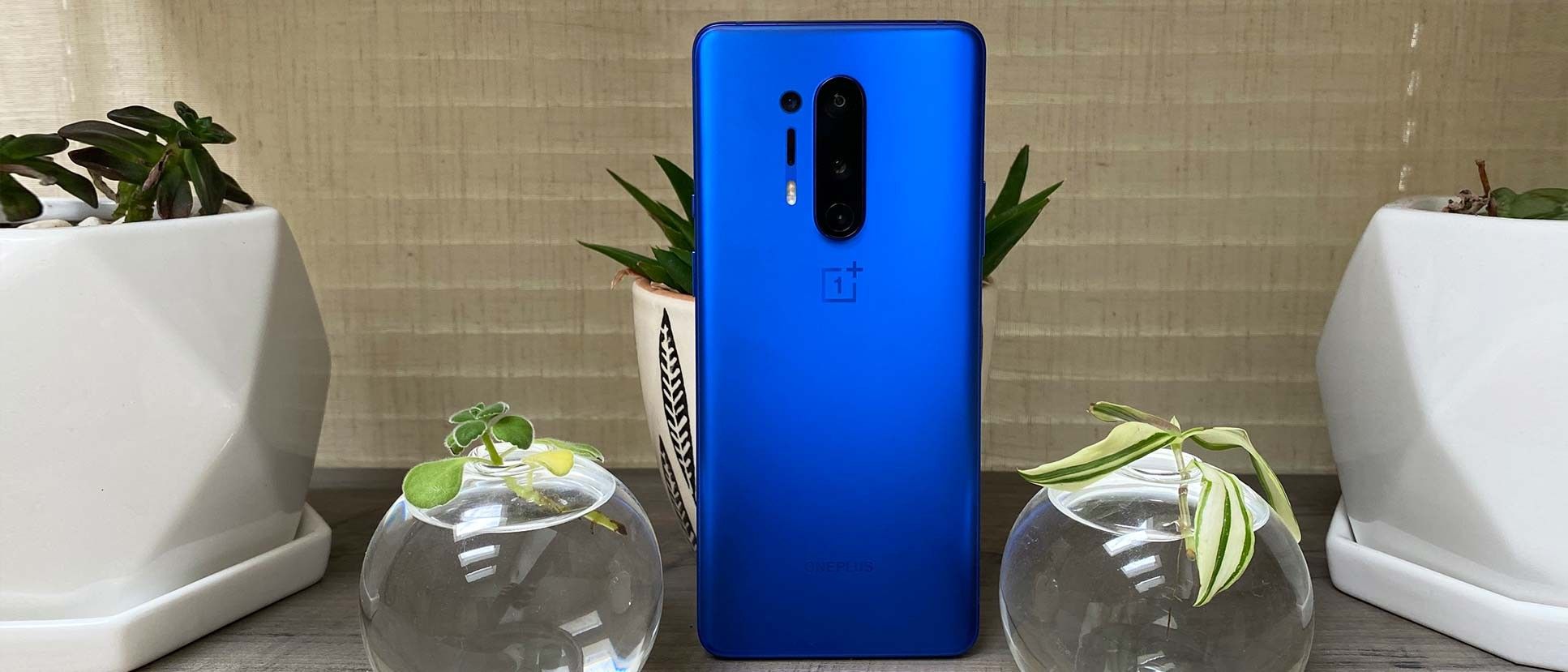 Unlocked OnePlus 8 Pro, brand New condition, better than iPhone, Samsung, T-Mobile, Verizon, Cricket